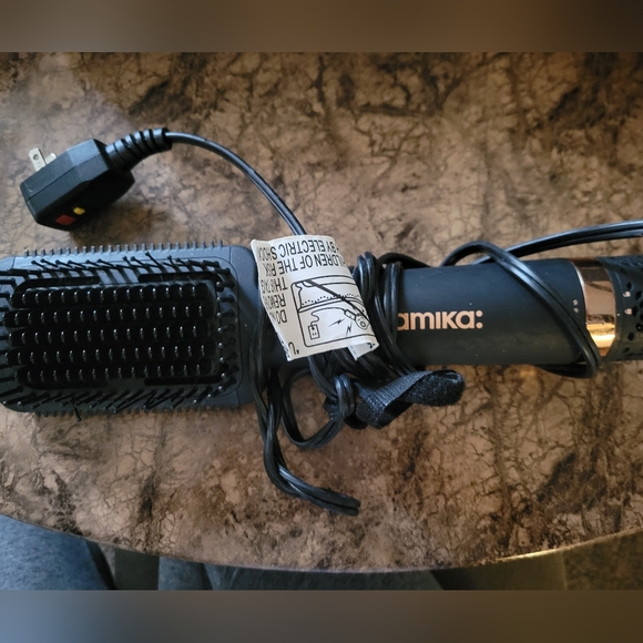 amika Other - Amika Double Agent 2-in-1 Blow Dryer Straightner Brush